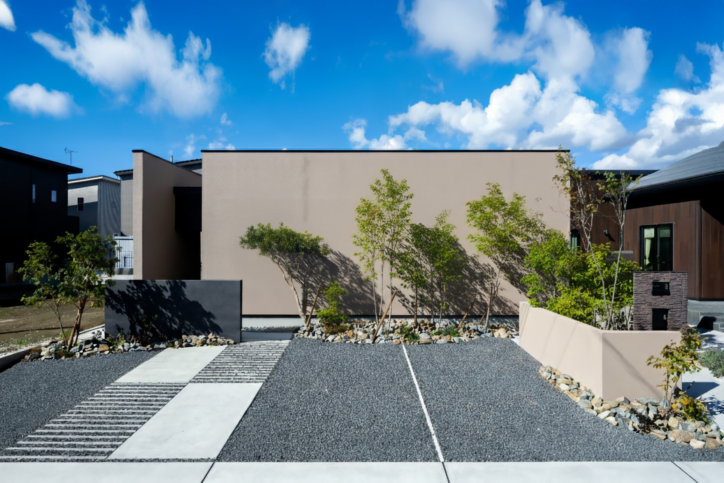 四季を愛しむ中庭のある暮らし